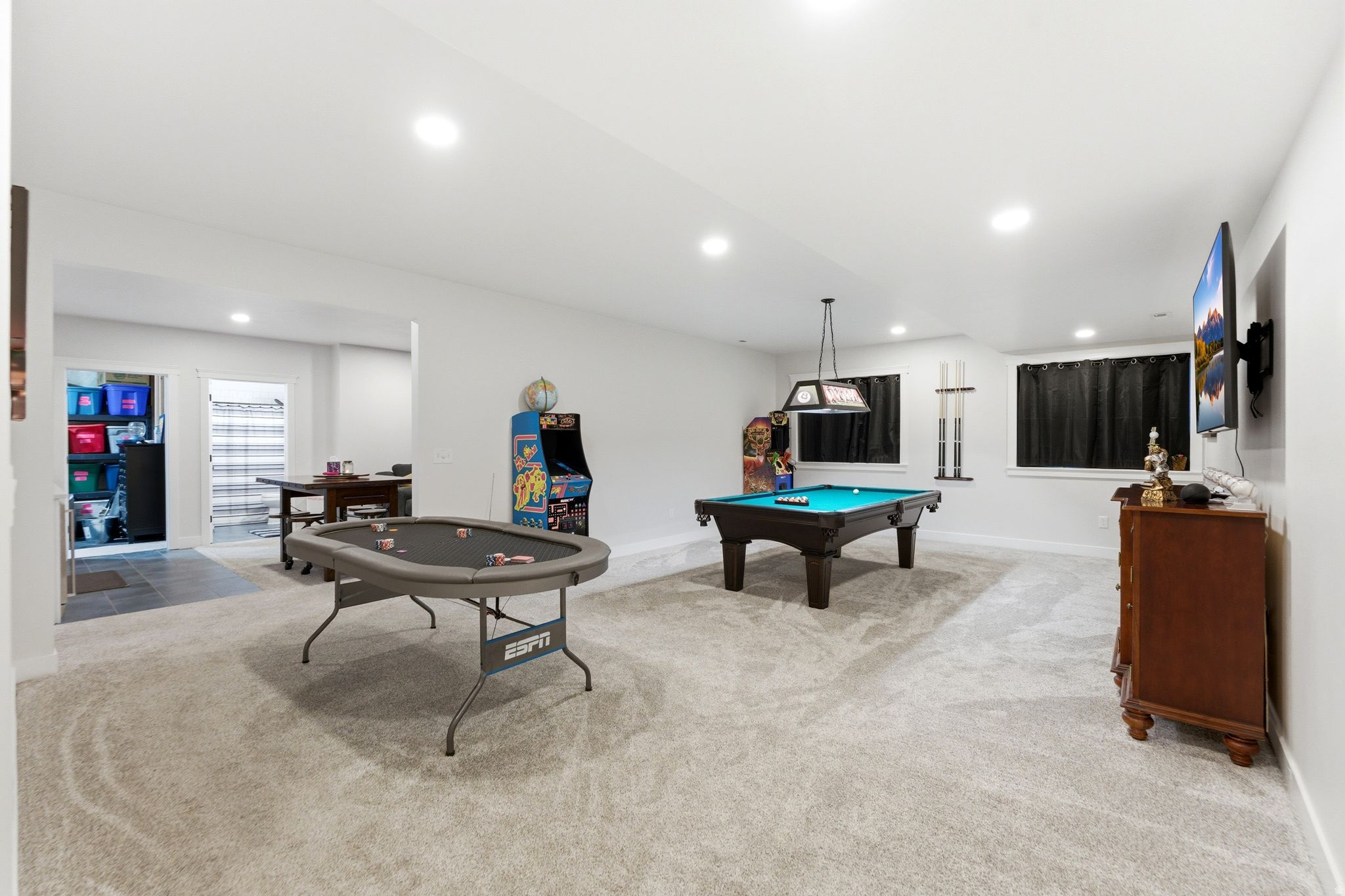 DAYBREAK - Residential