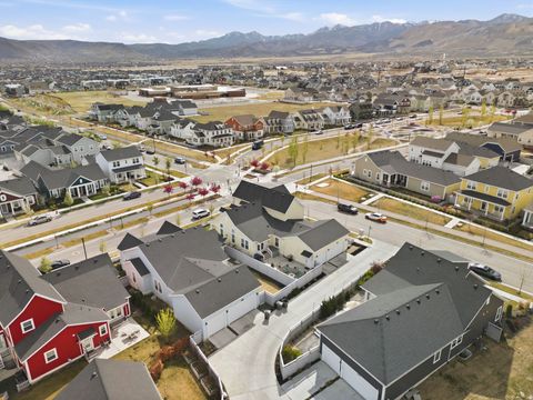 Tiny photo for 6284 W COPPER HAWK DR, South Jordan, UT 84009 (MLS # 2147333)