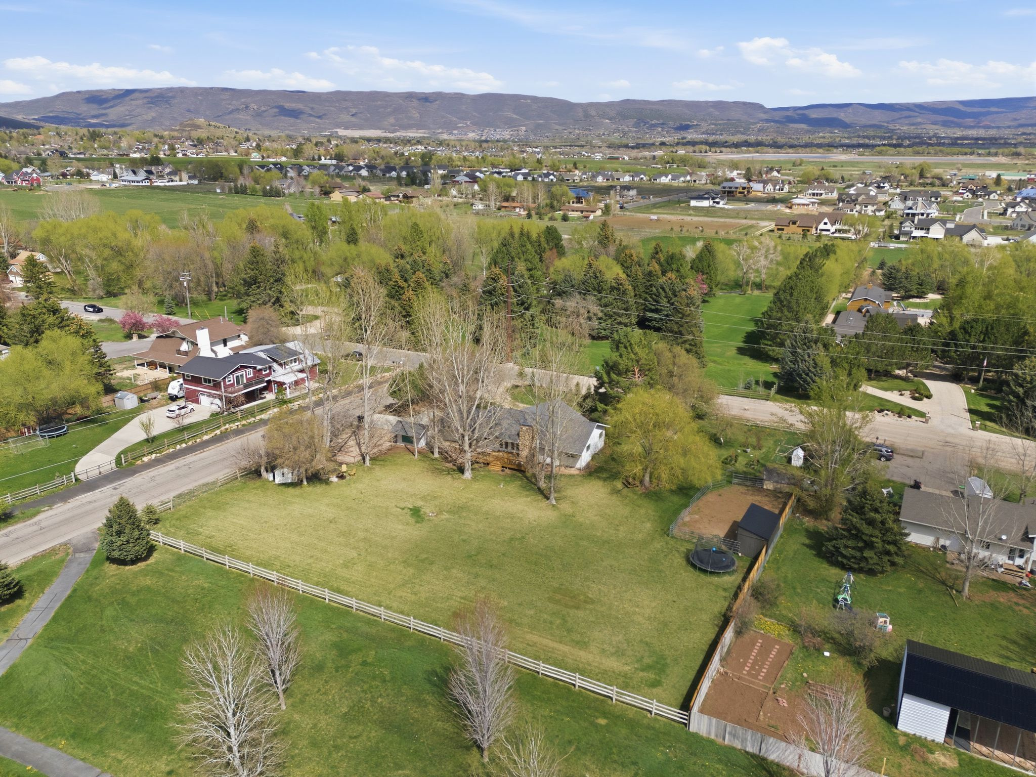 MIDWAY - Residential