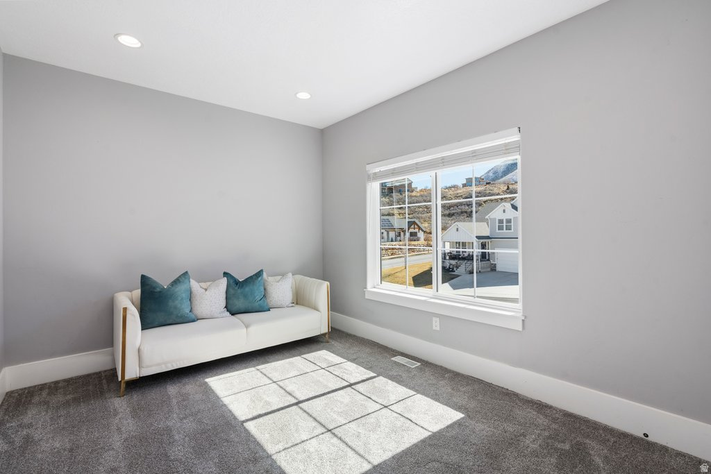 OAKRIDGE COVE - Residential