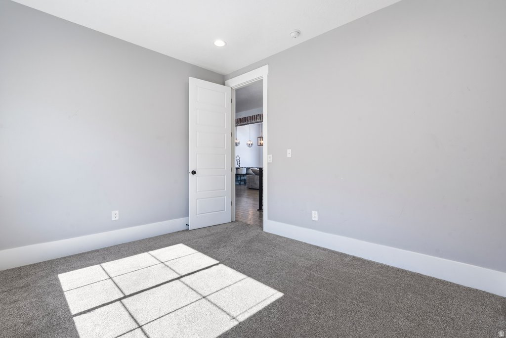 OAKRIDGE COVE - Residential