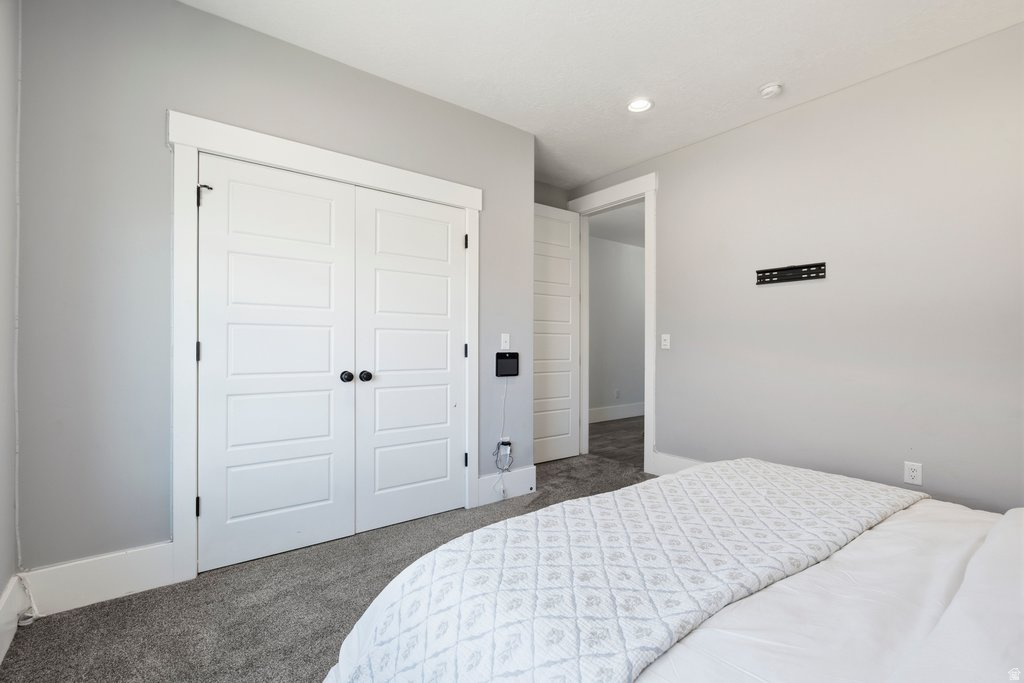 OAKRIDGE COVE - Residential