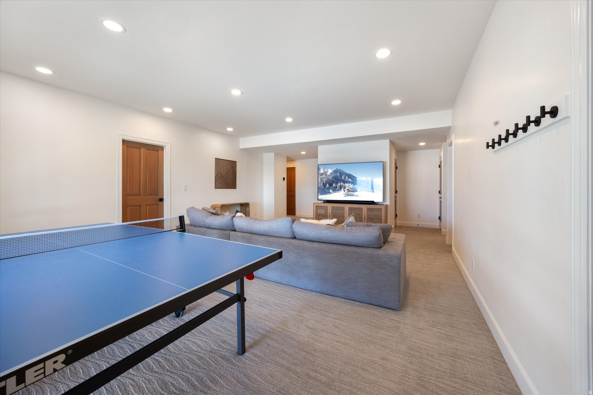 TRAPPERS RIDGE - Residential