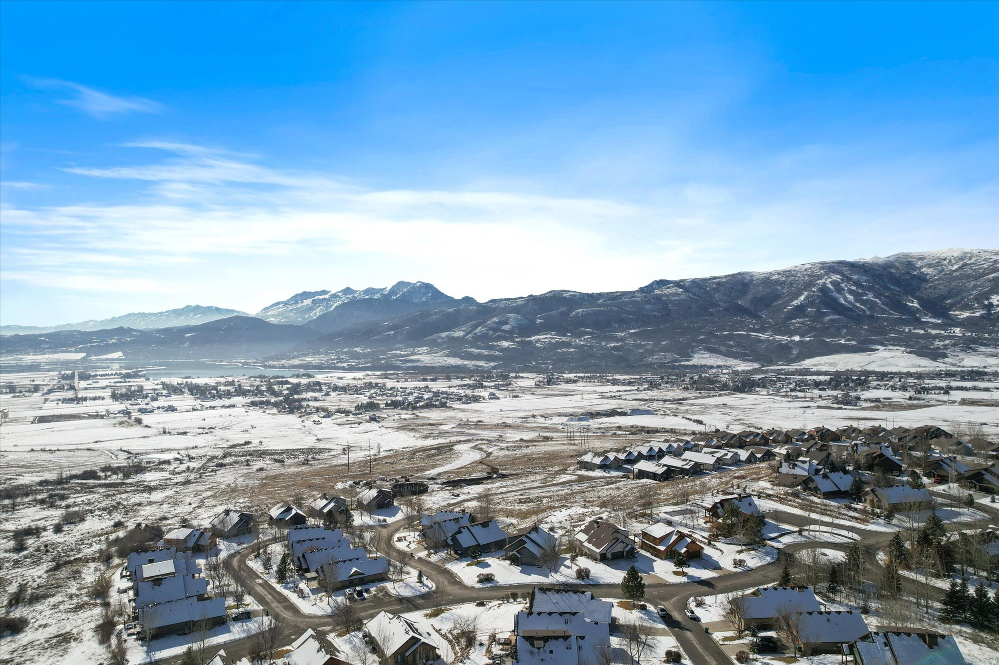 TRAPPERS RIDGE - Residential