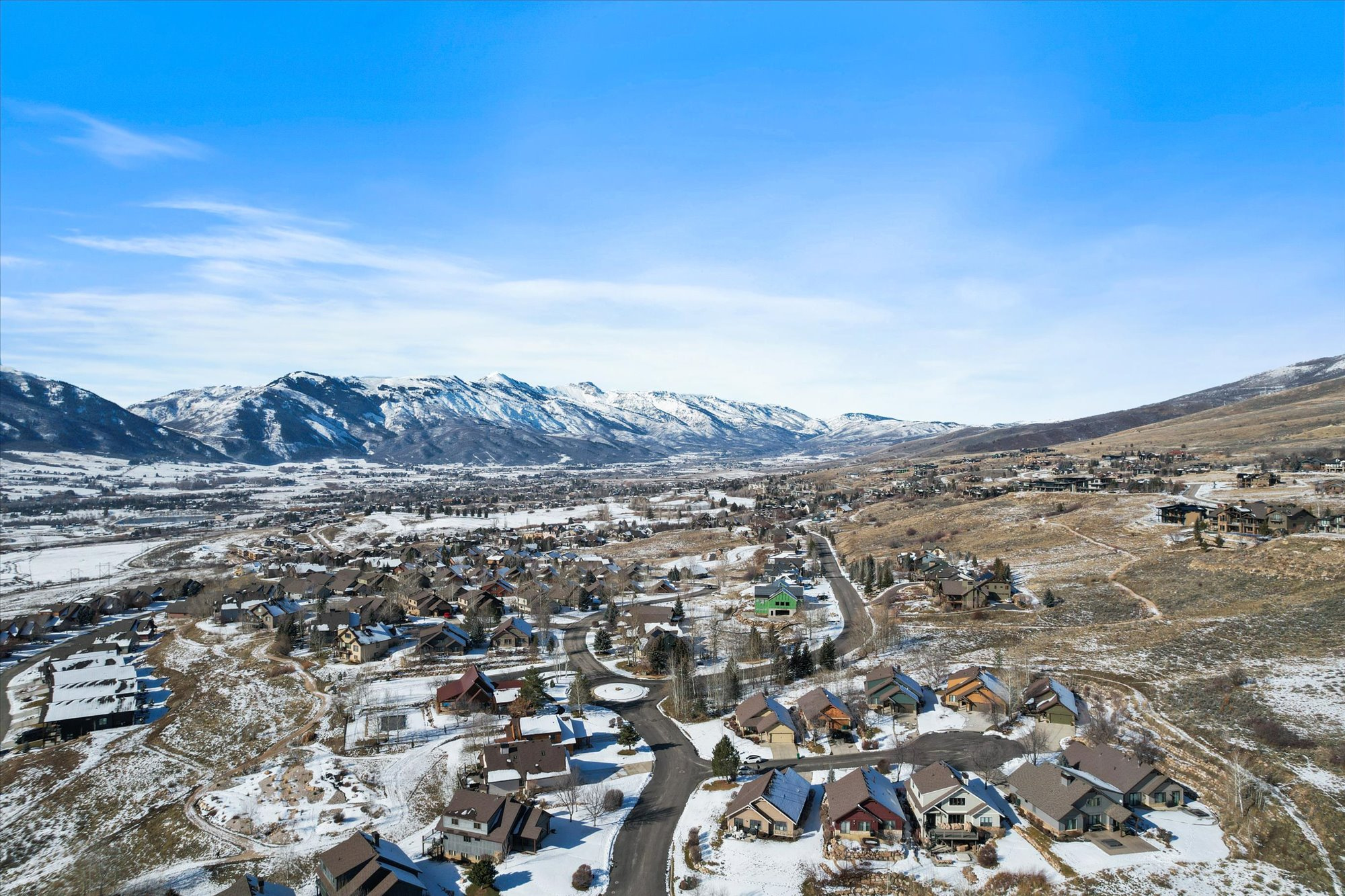 TRAPPERS RIDGE - Residential