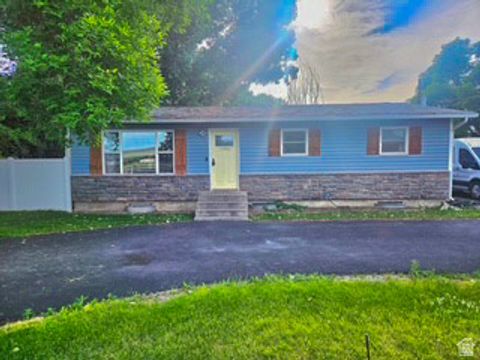 Photo of 13961 N HAWTHORNE RD, Pocatello, ID 83202 (MLS # 2134964)