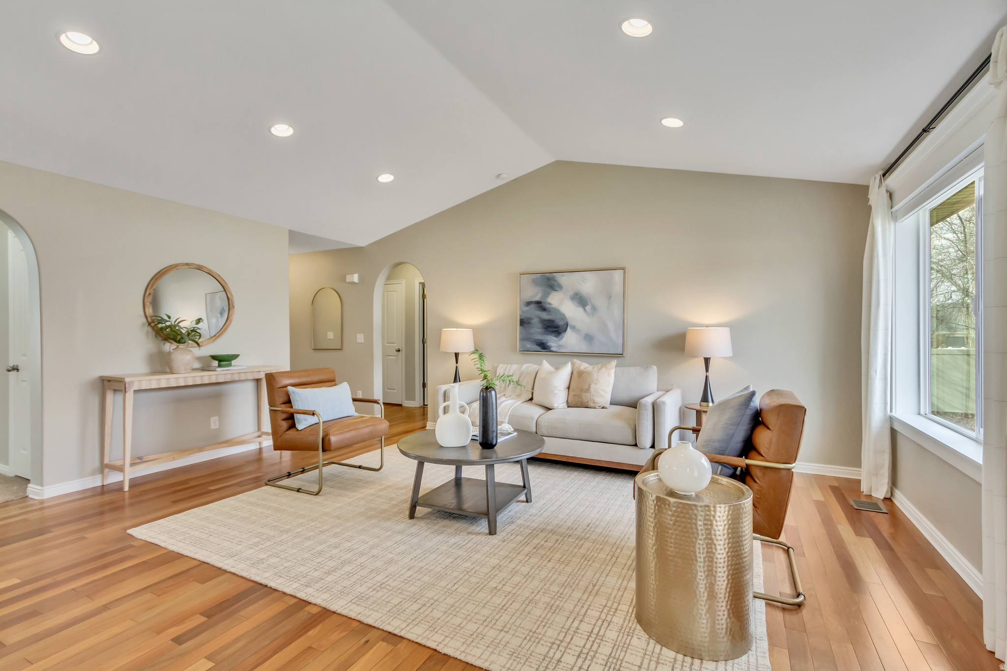 HUNTERS CREEK - Residential