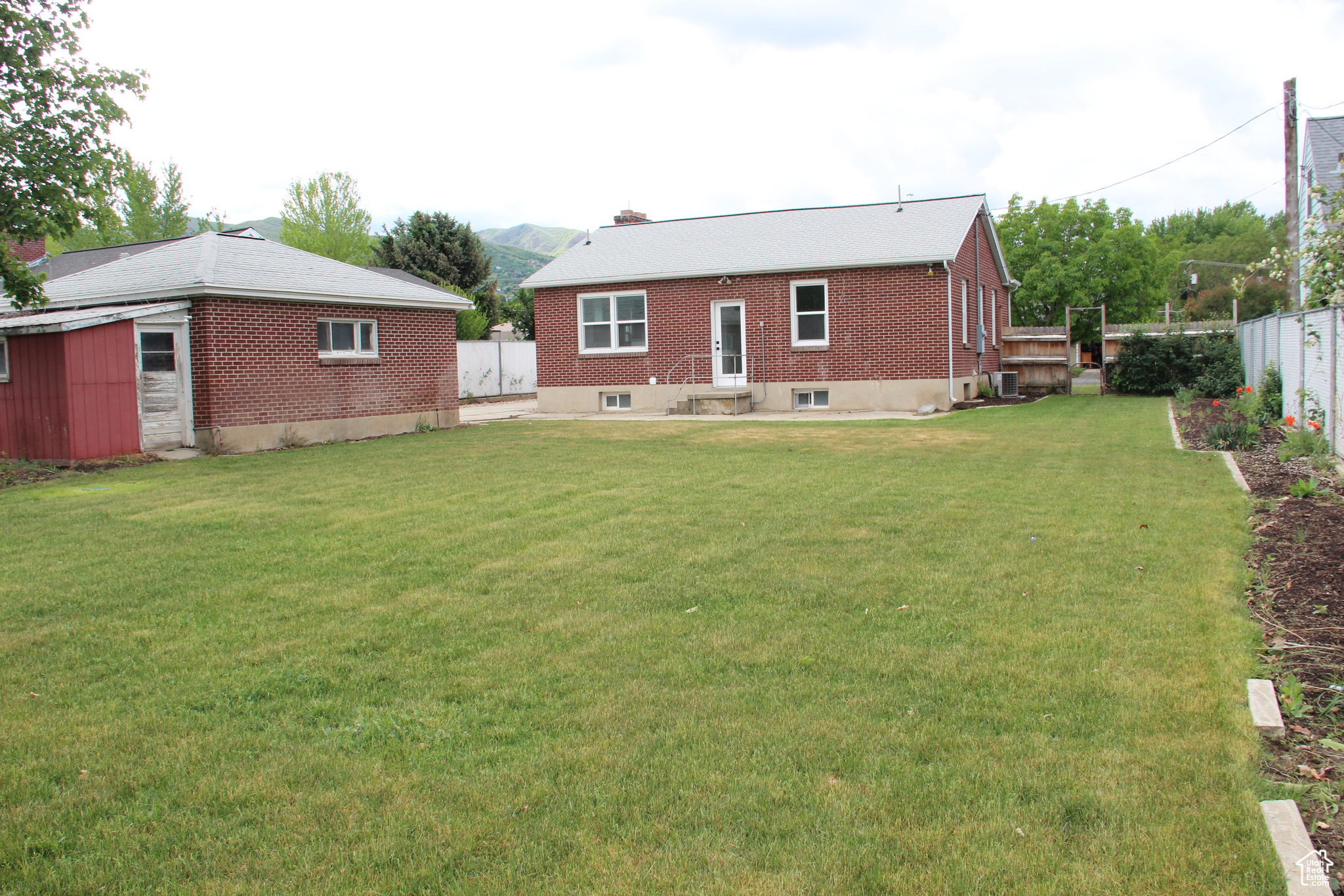 65 E 1000, Bountiful, Utah image 5