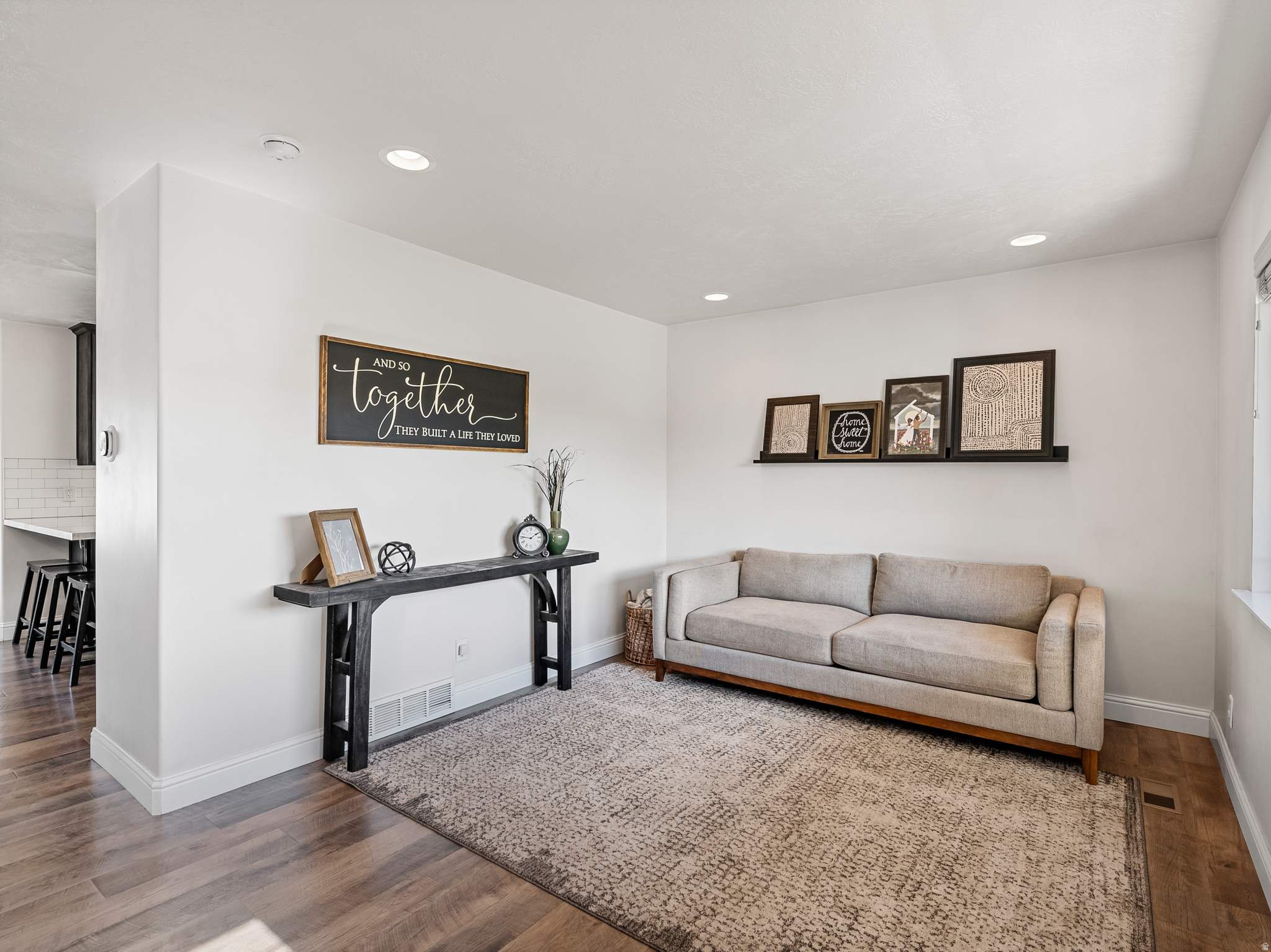 MEADOWS - Residential