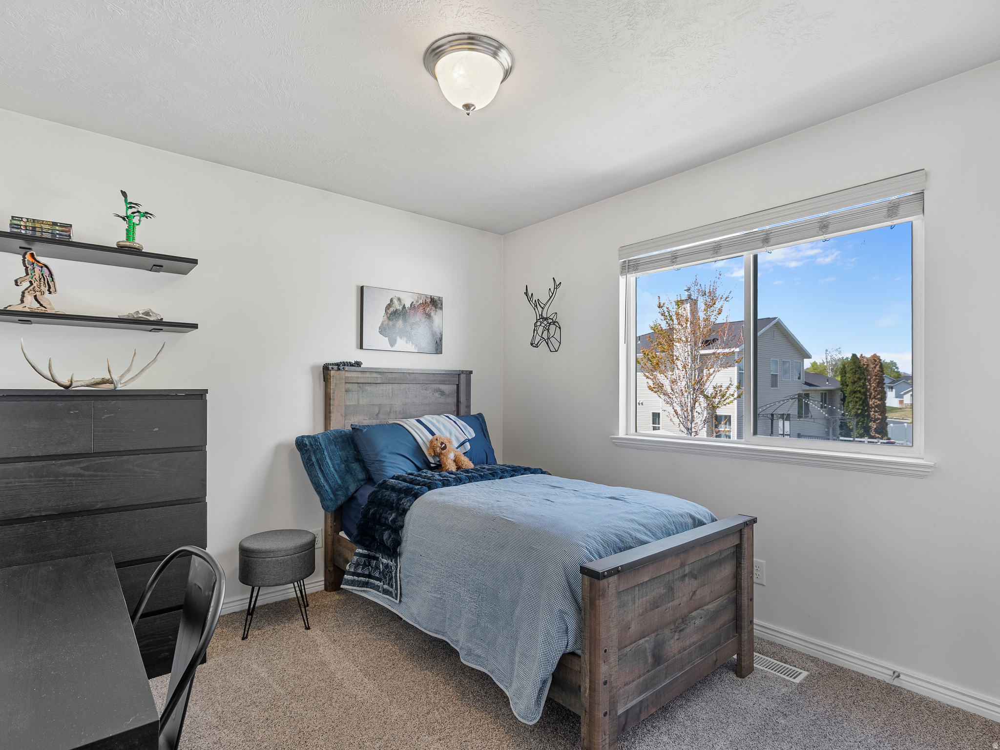 MEADOWS - Residential