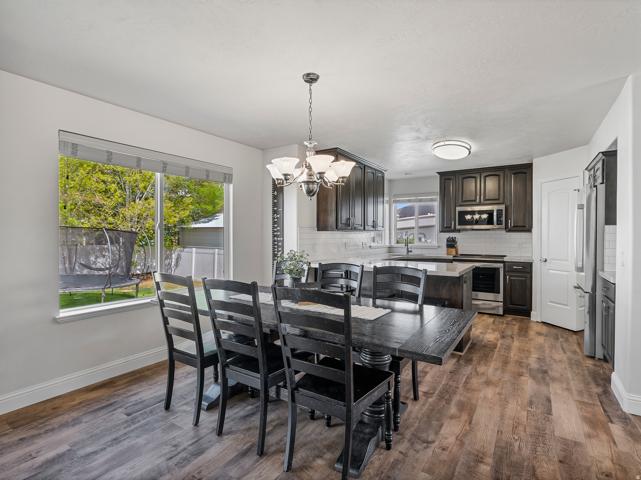 MEADOWS - Residential