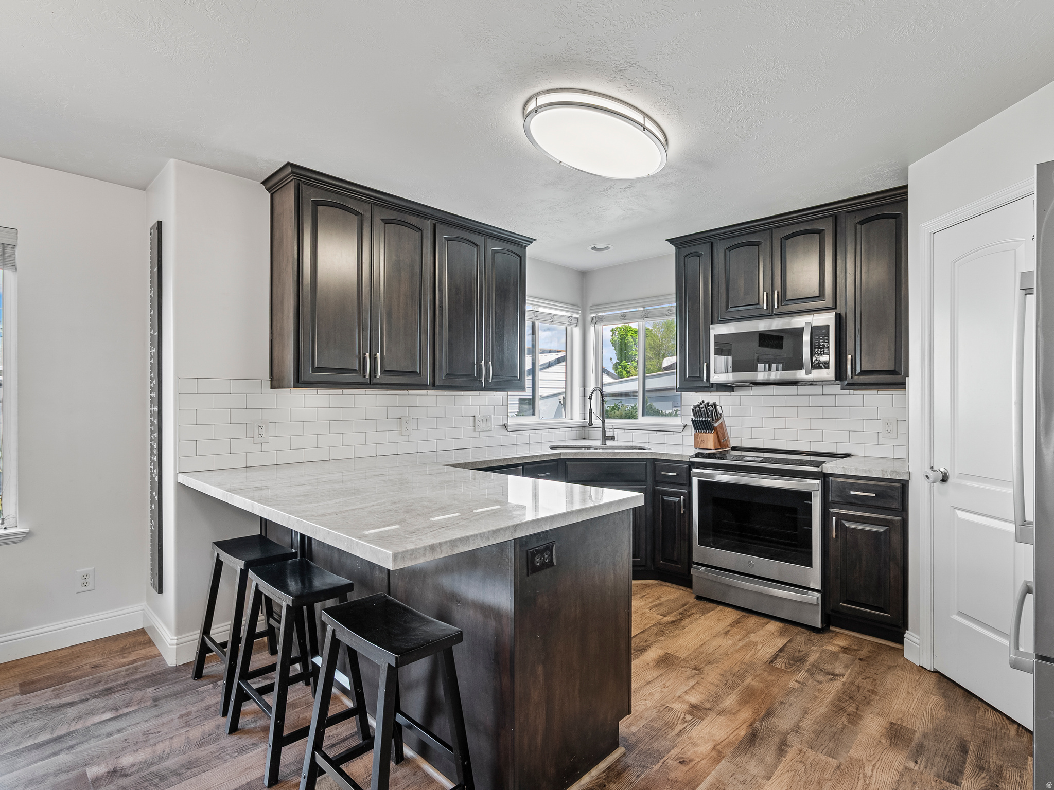 MEADOWS - Residential