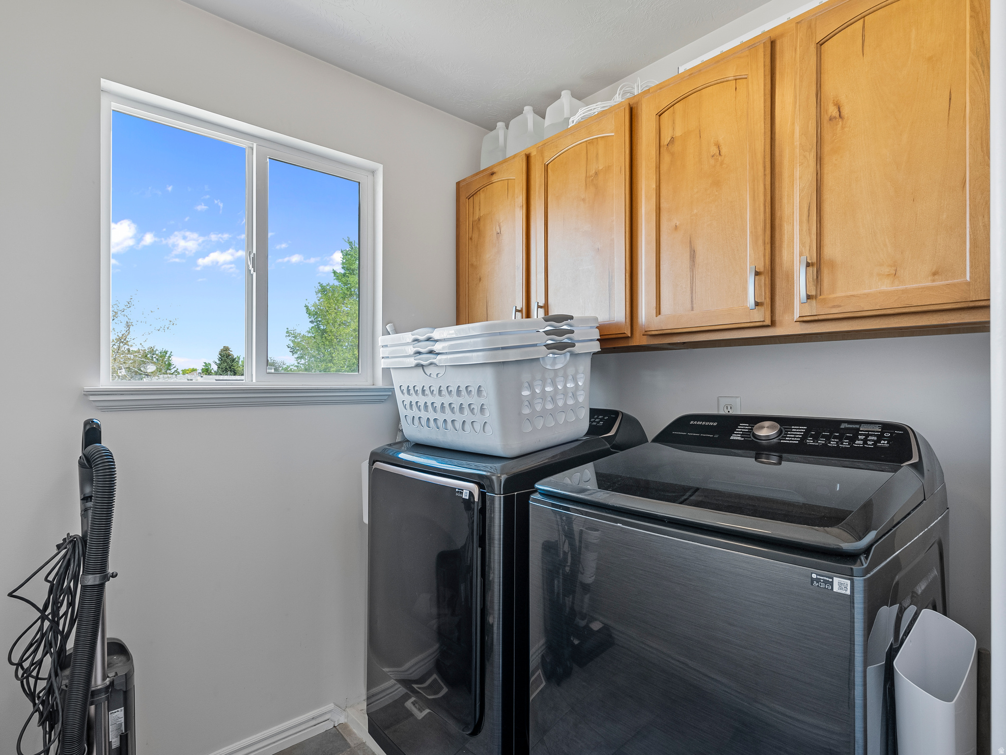 MEADOWS - Residential