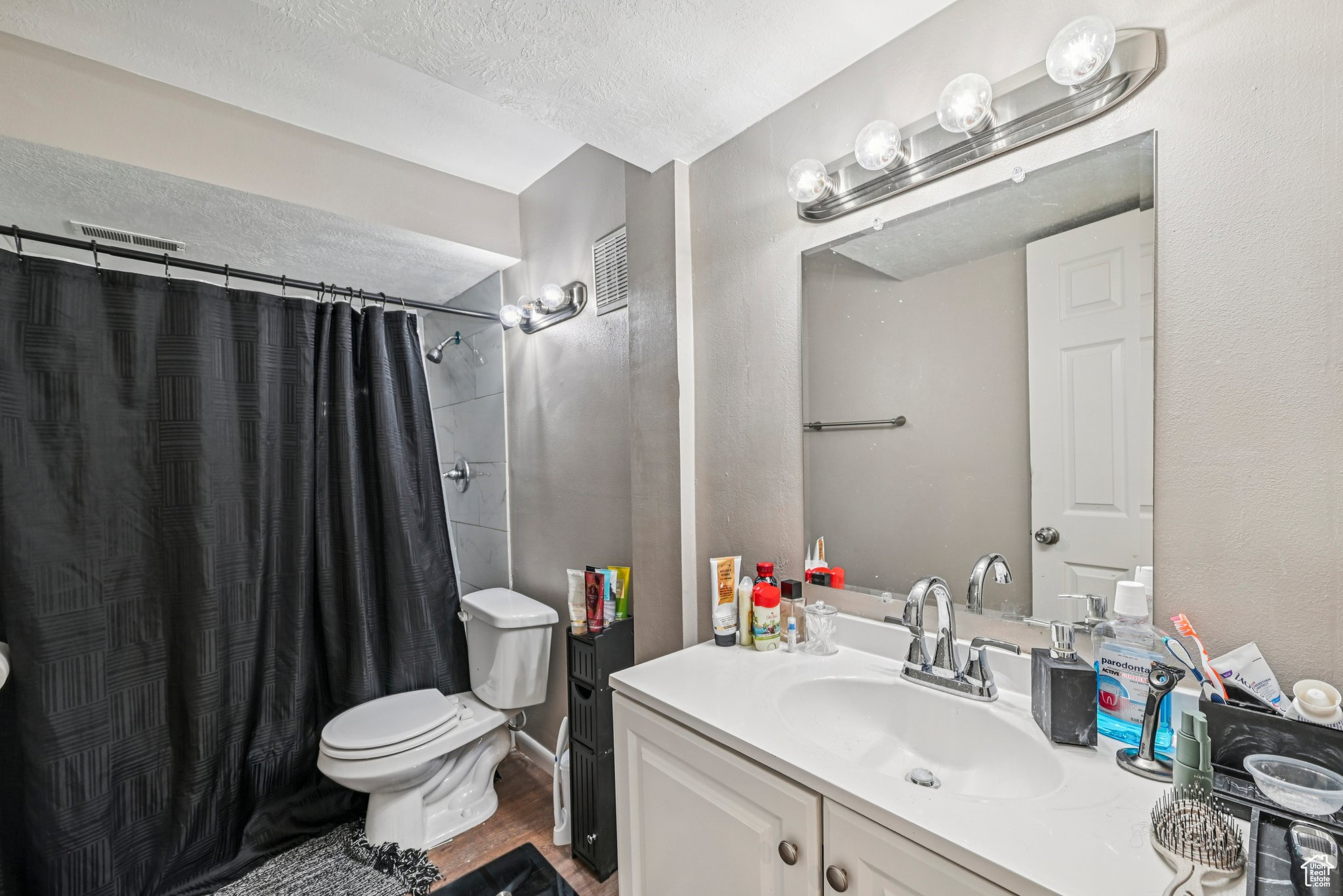 BLACKHAWK ESTATES - Residential