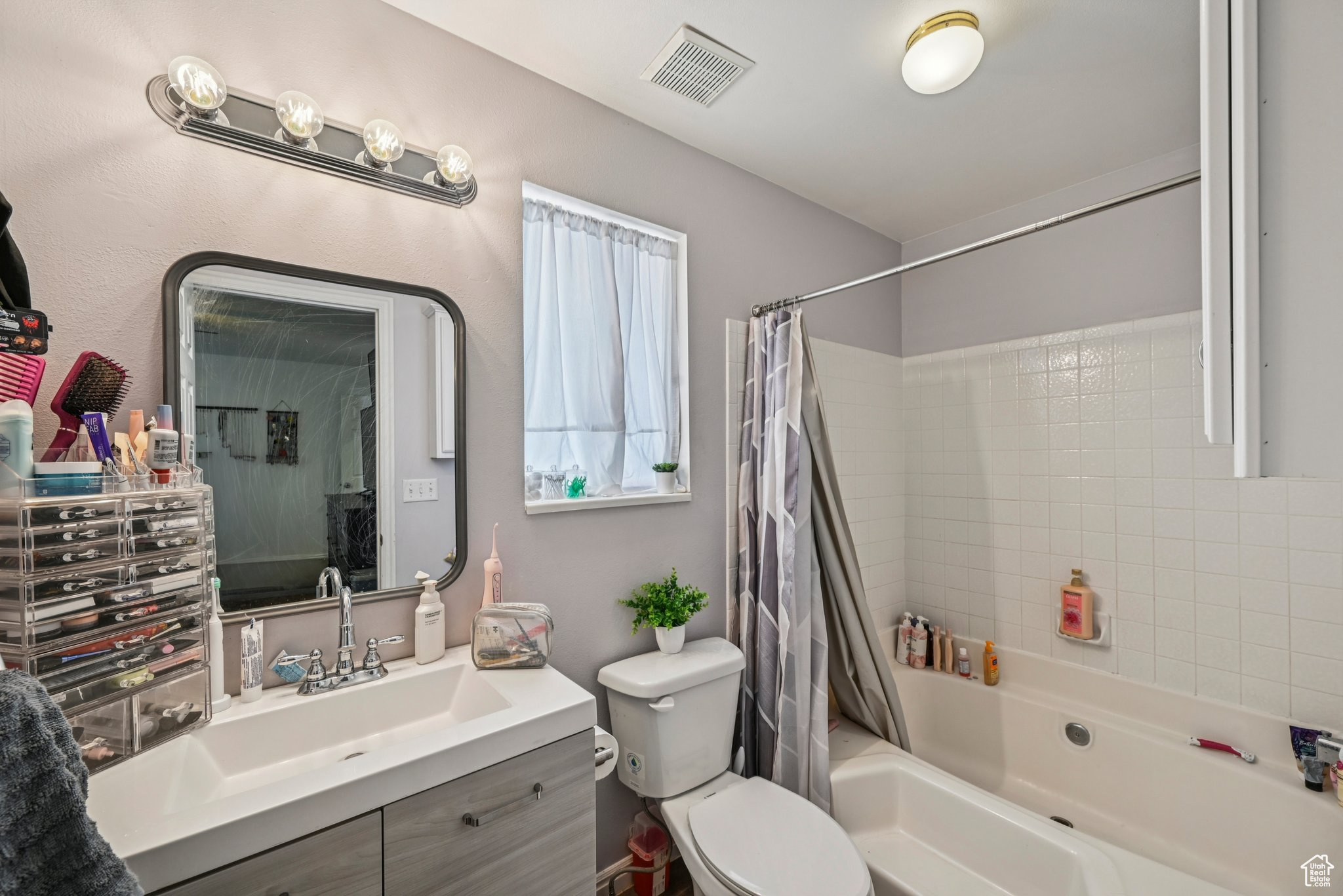 BLACKHAWK ESTATES - Residential