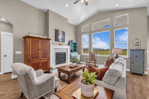 Tiny photo for 1092 E 250 S, Tremonton, UT 84337 (MLS # 2154266)