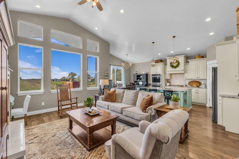 Tiny photo for 1092 E 250 S, Tremonton, UT 84337 (MLS # 2154266)