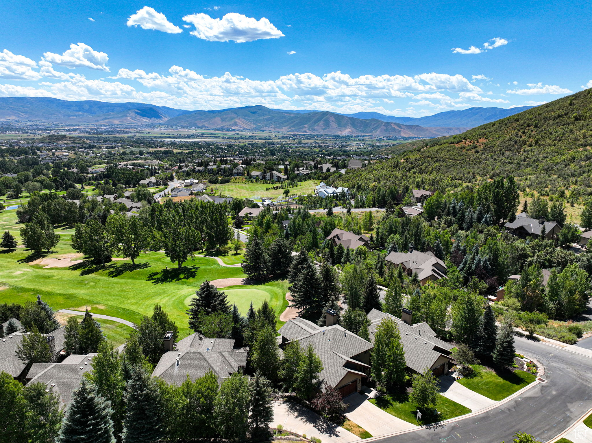 TURNBERRY WOODS - Residential