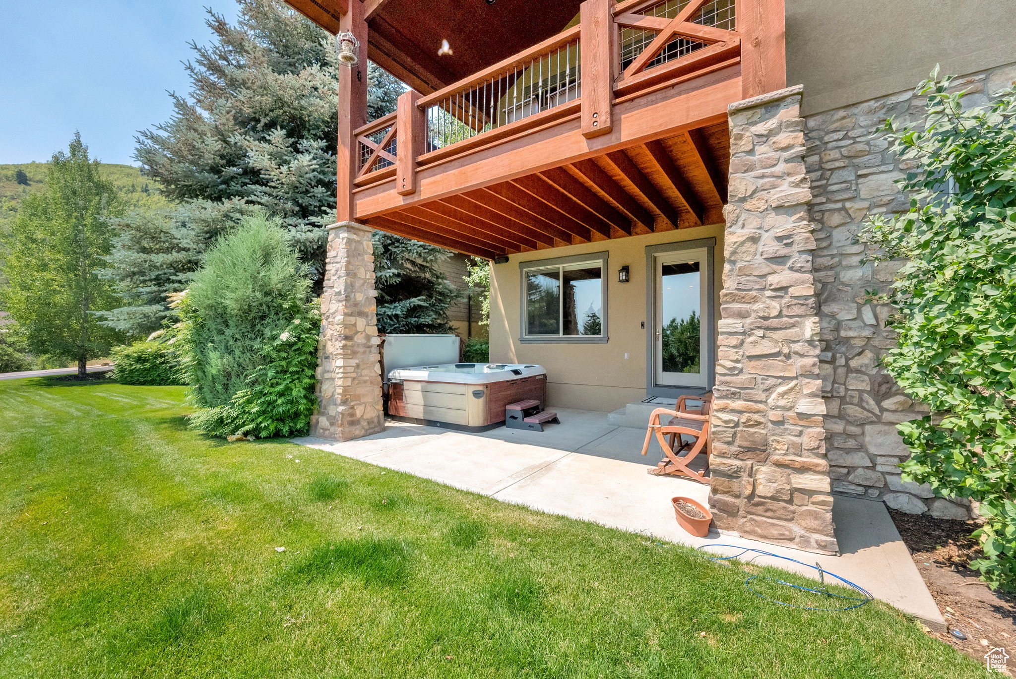 TURNBERRY WOODS - Residential