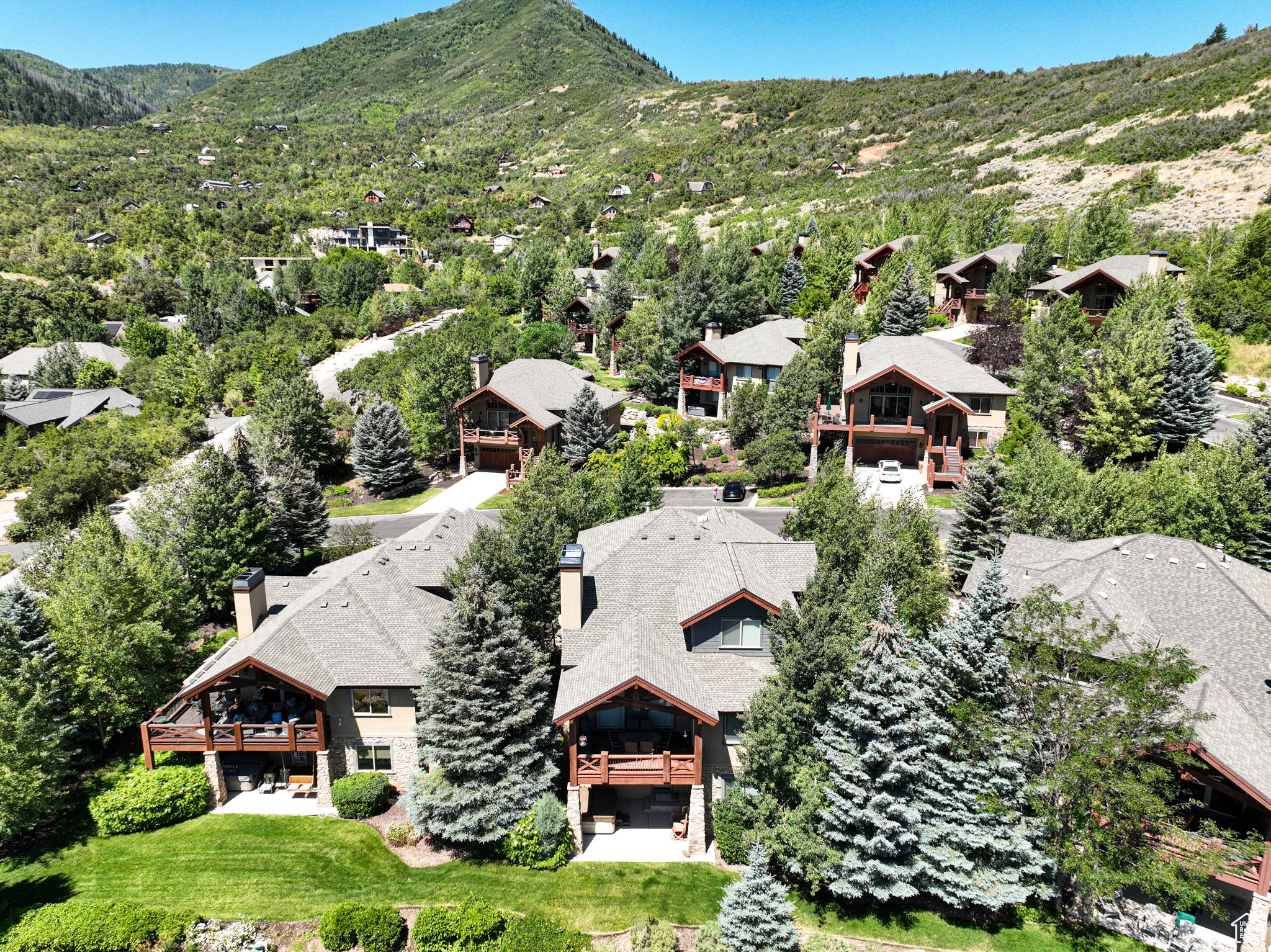 TURNBERRY WOODS - Residential