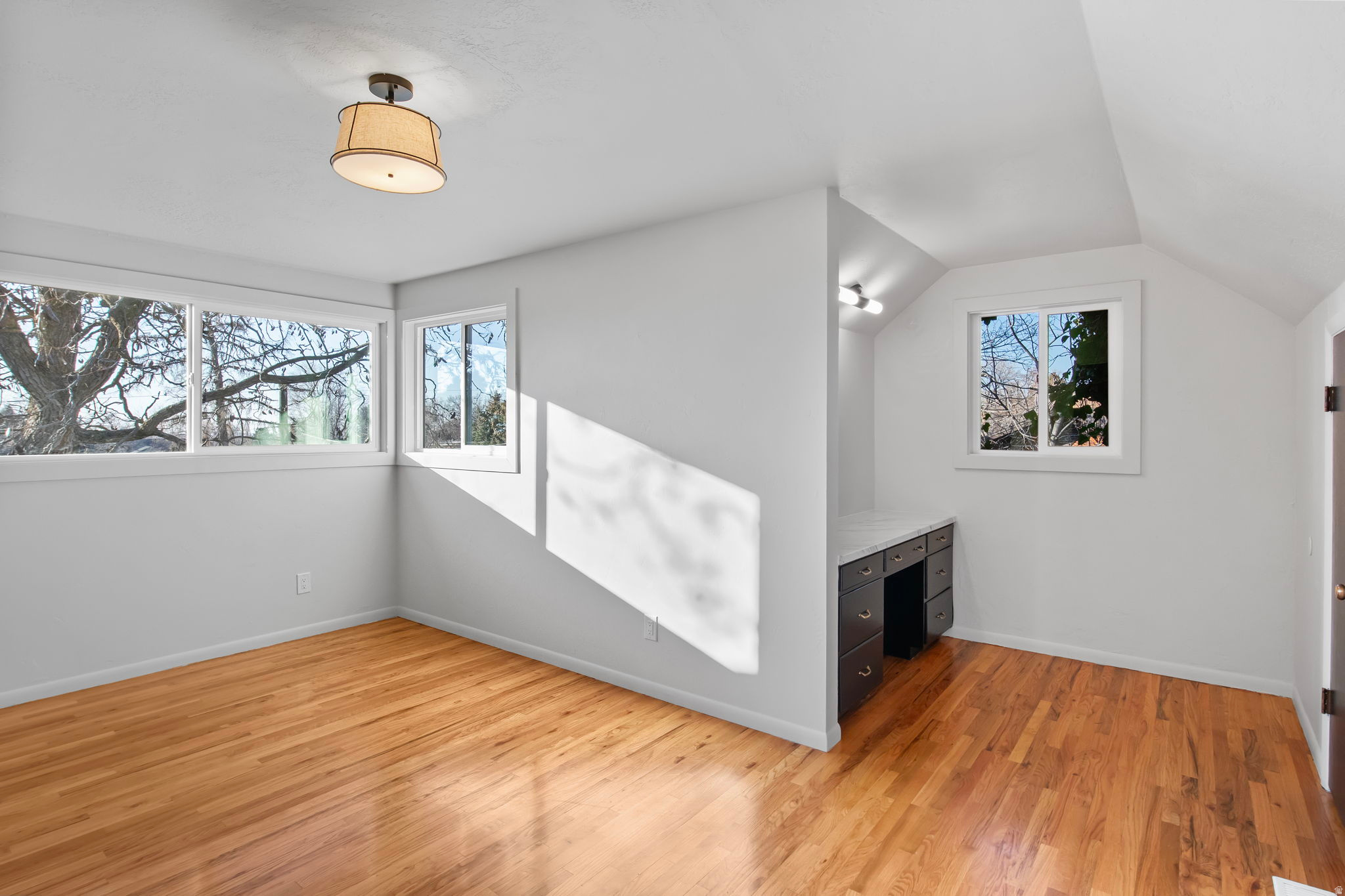 TAMARA ESTATES - Residential