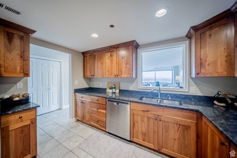 Tiny photo for 44 W 300 S #2306S, Salt Lake City, UT 84101 (MLS # 2055569)