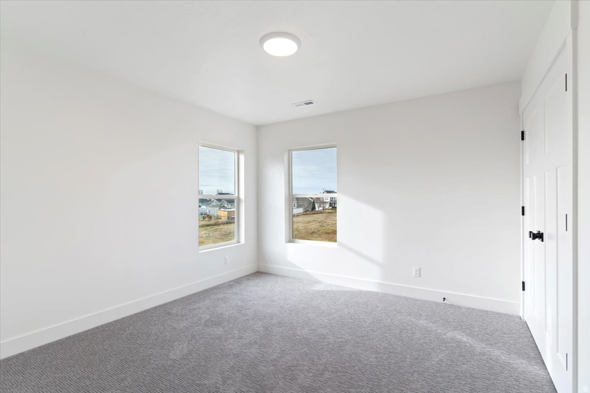 FREMONT MEADOWS - Residential