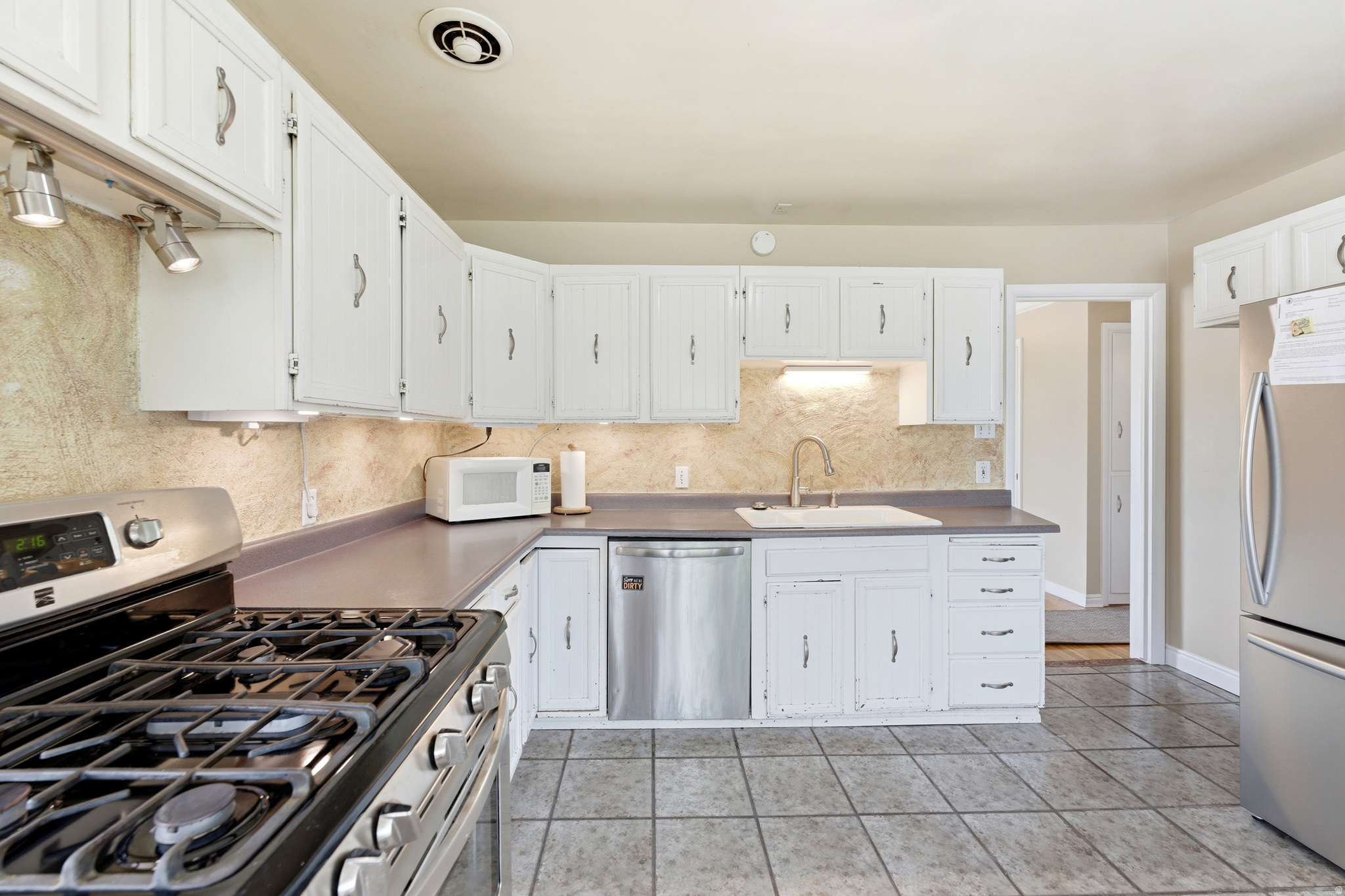 WOODSIDE HEIGHTS - Residential