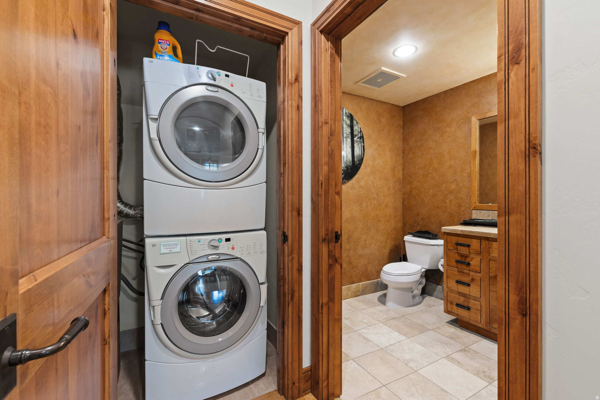 SHOOTING STAR LODGE CONDO - Residential