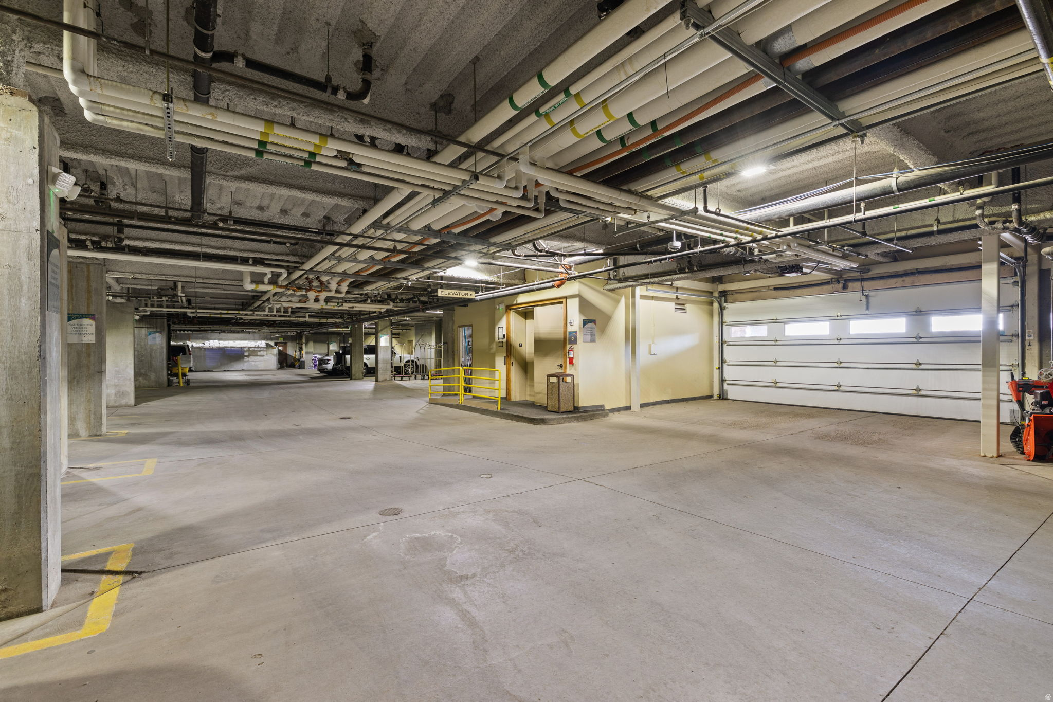 SHOOTING STAR LODGE CONDO - Residential