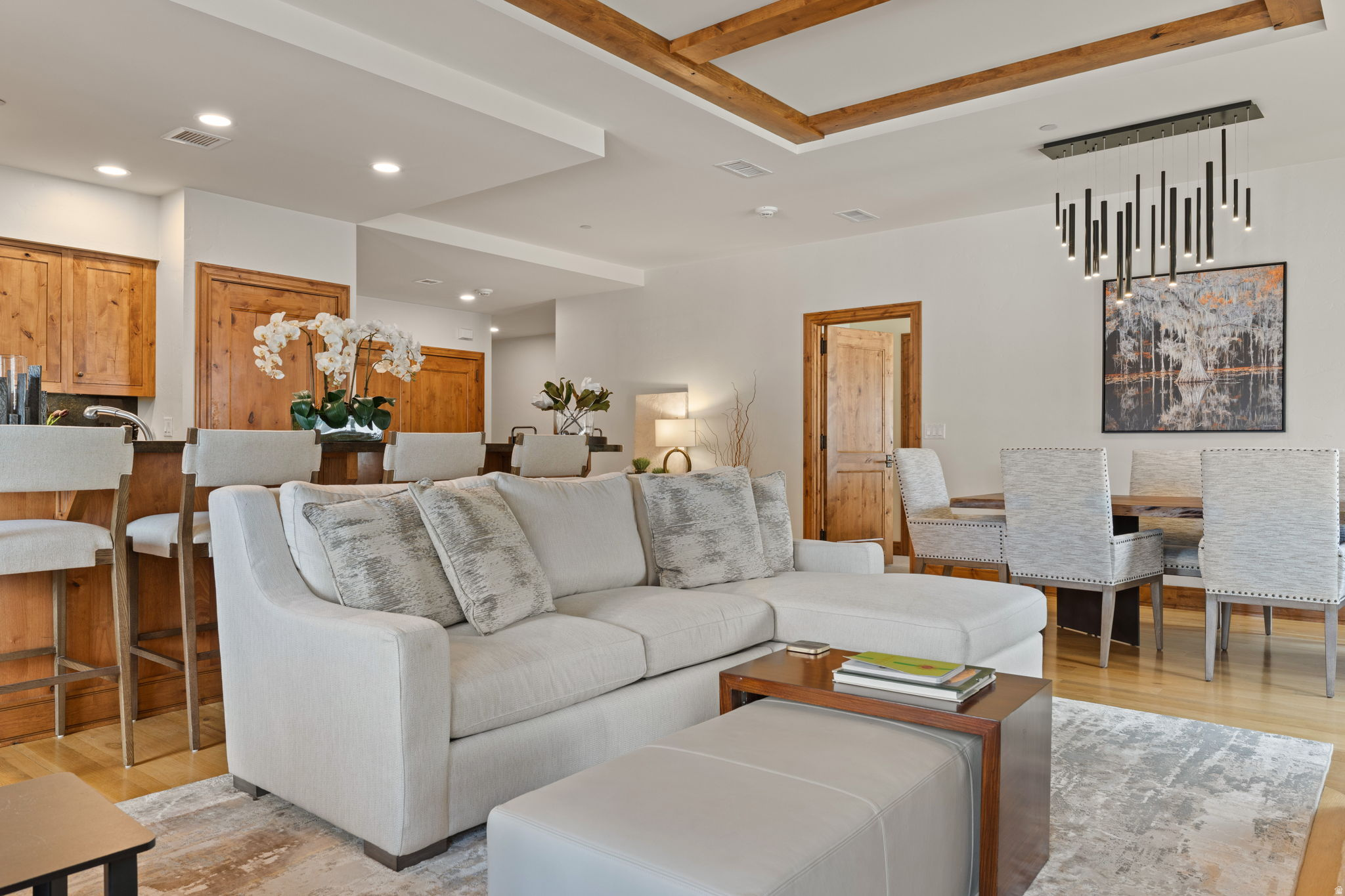 SHOOTING STAR LODGE CONDO - Residential