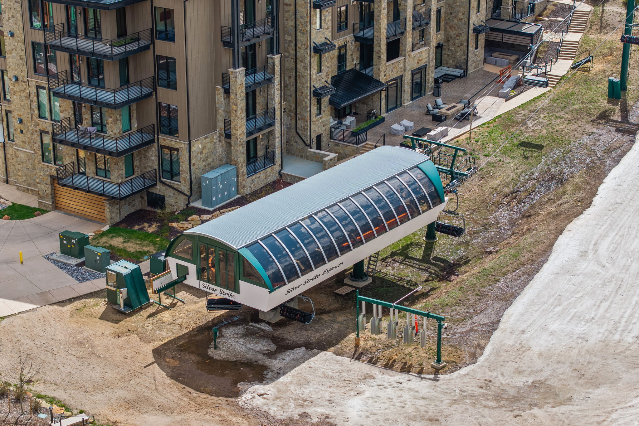 SHOOTING STAR LODGE CONDO - Residential