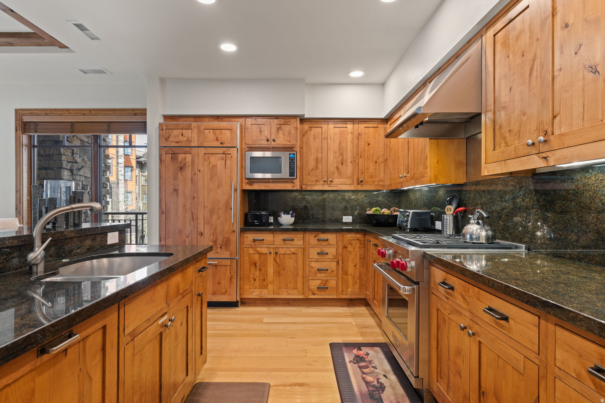 SHOOTING STAR LODGE CONDO - Residential