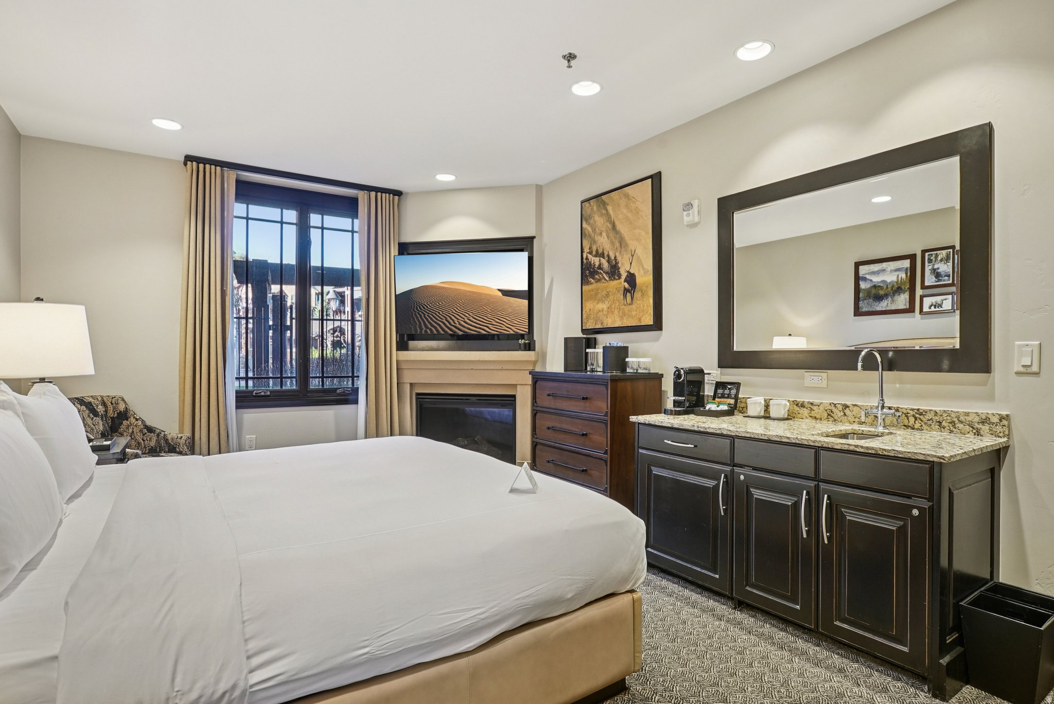 WALDORF ASTORIA - Residential