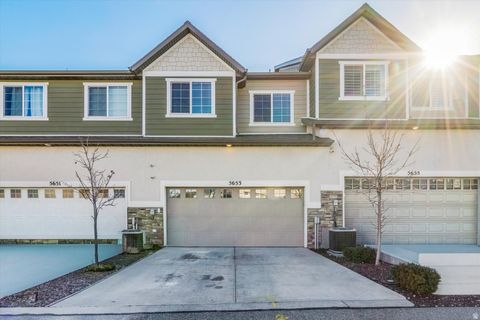 Tiny photo for 5653 W PELICAN RIDGE LN, West Valley City, UT 84118 (MLS # 2136460)