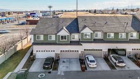 Tiny photo for 5653 W PELICAN RIDGE LN, West Valley City, UT 84118 (MLS # 2136460)