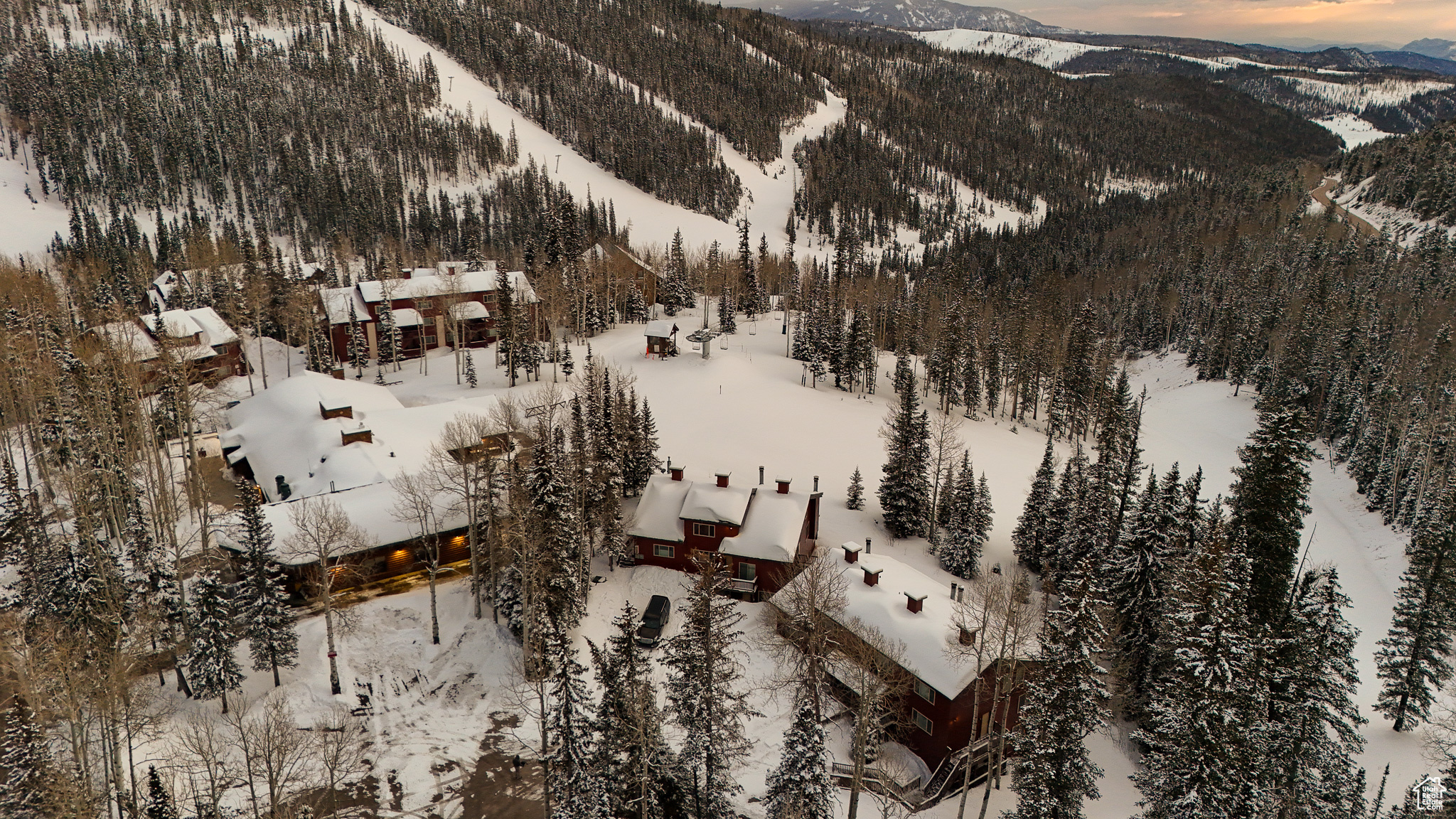 SNOWFLAKE - Residential