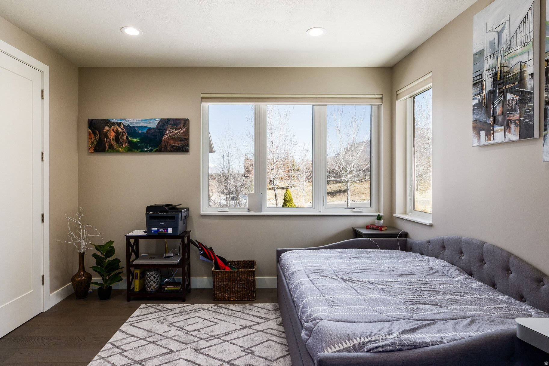 SUMMIT CREEK - Residential