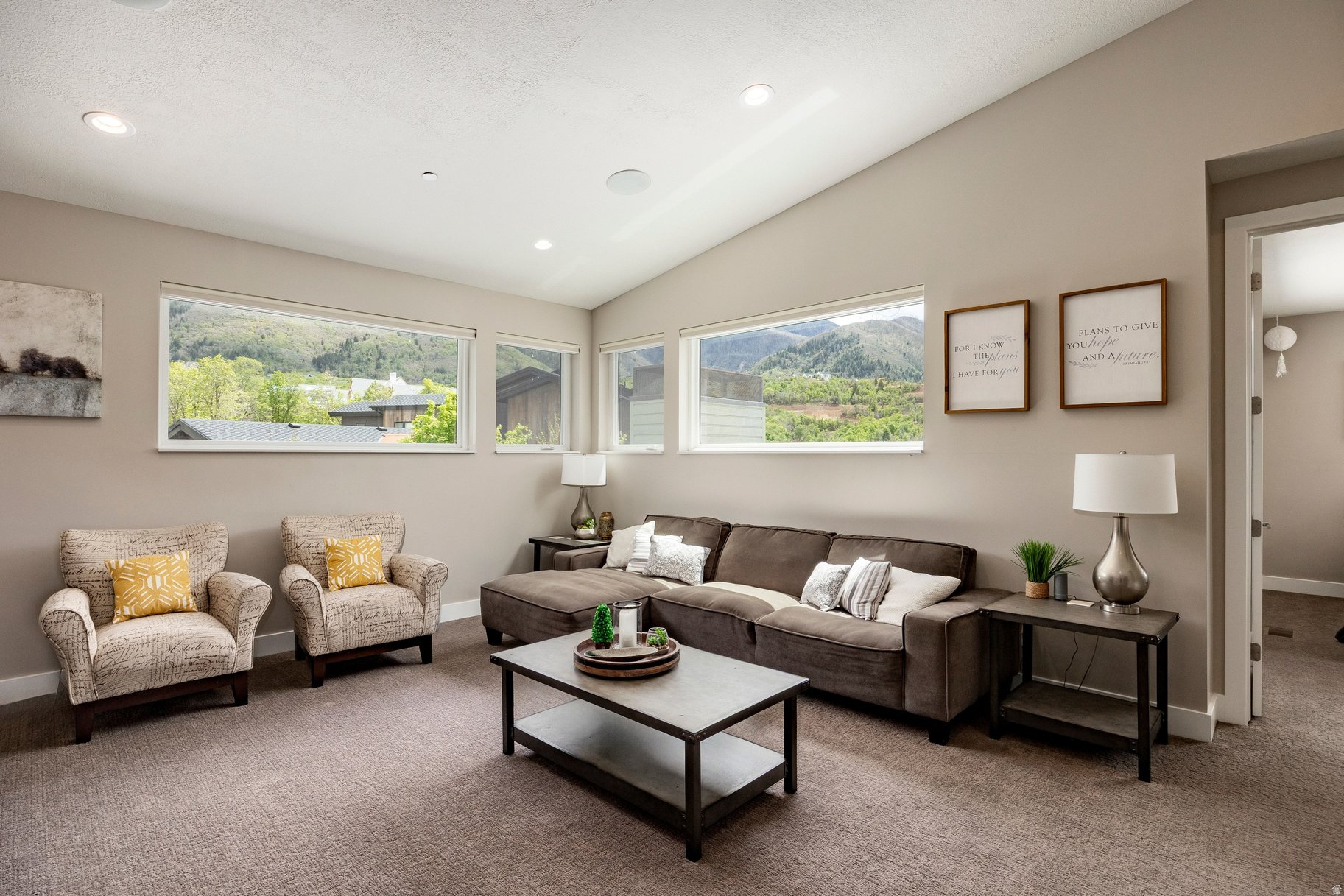 SUMMIT CREEK - Residential
