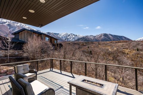 Tiny photo for 806 S SUMMIT CREEK DR, Woodland Hills, UT 84653 (MLS # 2143995)