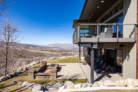 Tiny photo for 806 S SUMMIT CREEK DR, Woodland Hills, UT 84653 (MLS # 2143995)