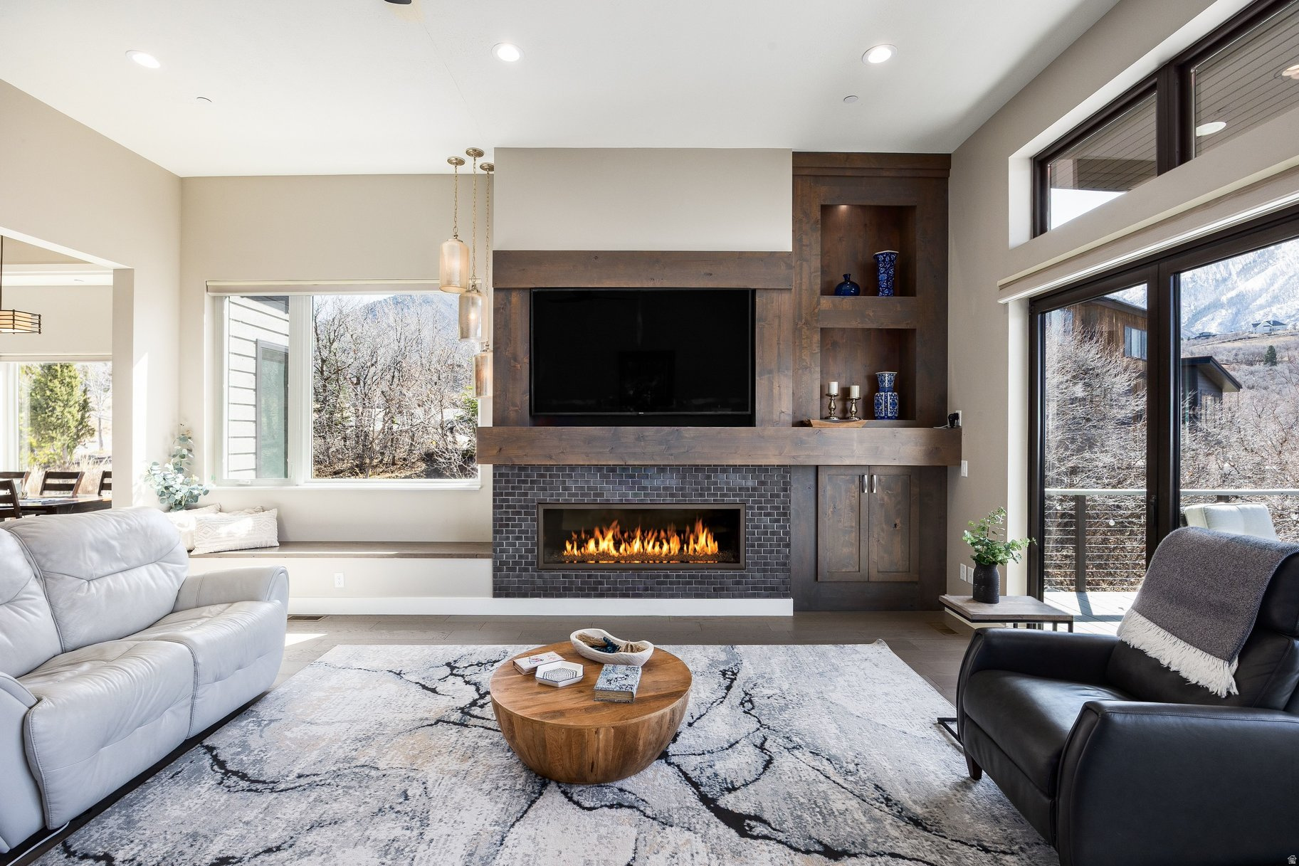 SUMMIT CREEK - Residential