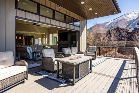 Tiny photo for 806 S SUMMIT CREEK DR, Woodland Hills, UT 84653 (MLS # 2143995)