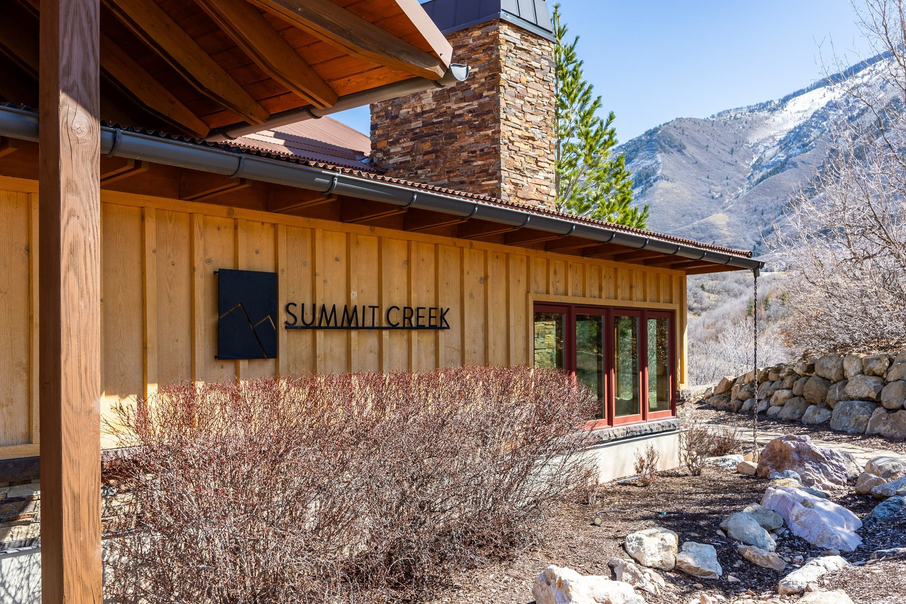 SUMMIT CREEK - Residential