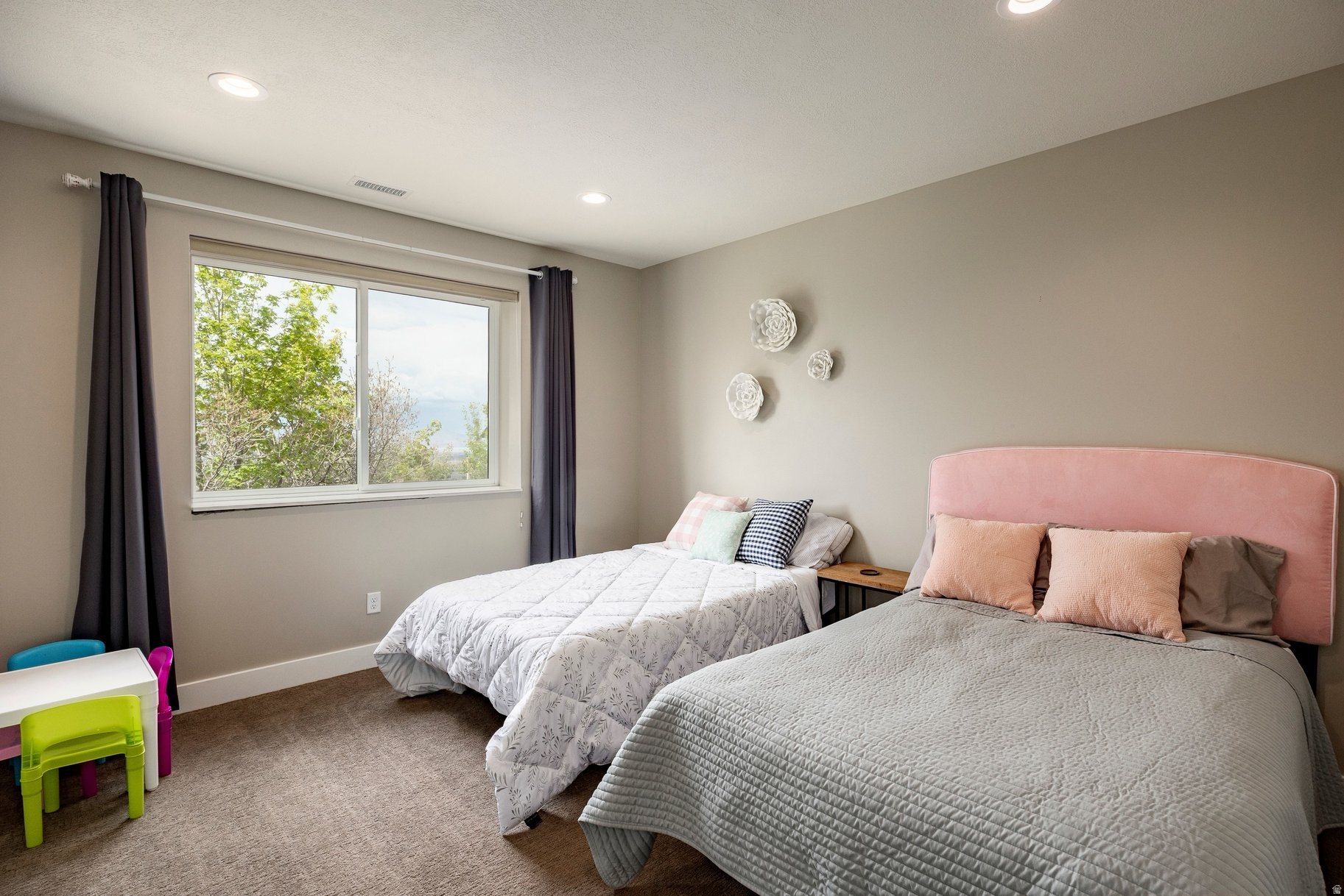 SUMMIT CREEK - Residential