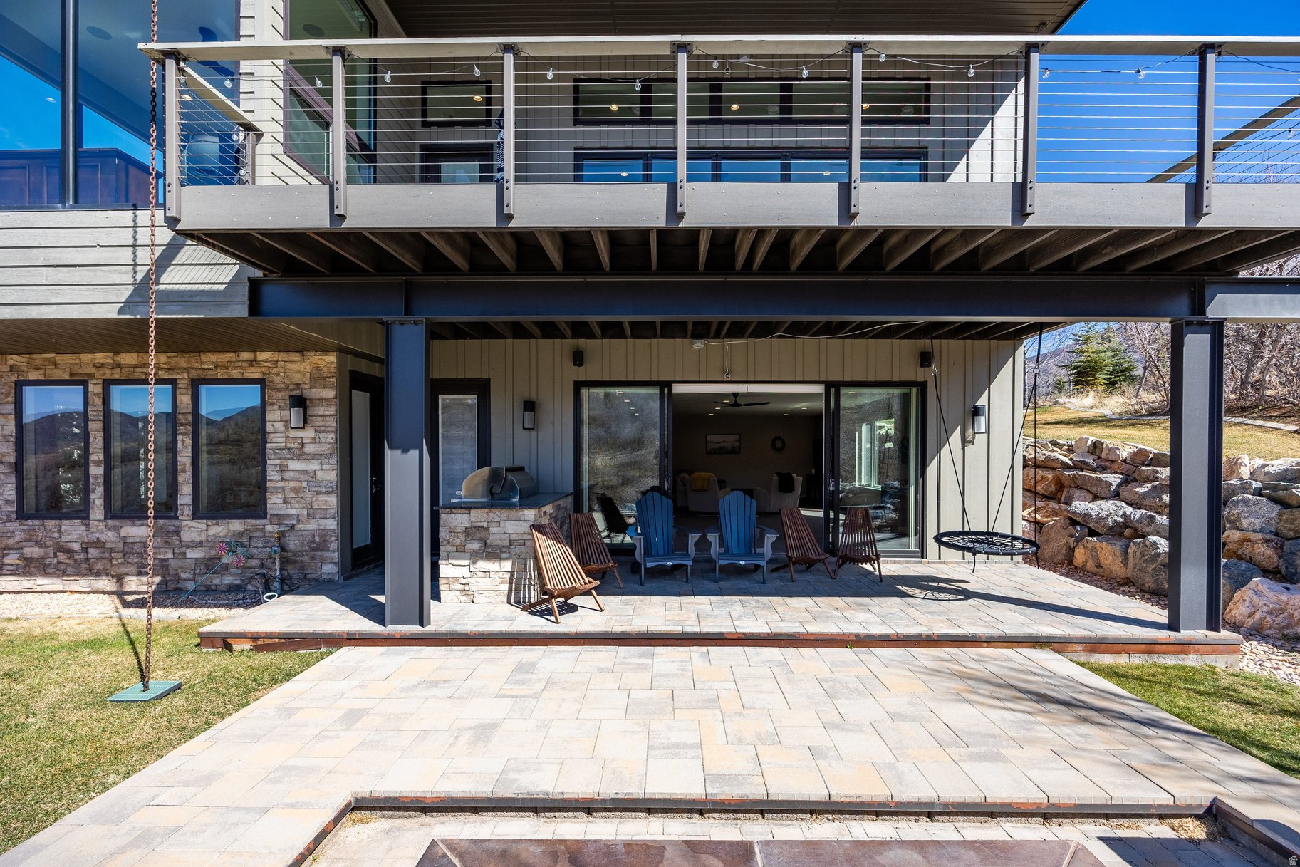 SUMMIT CREEK - Residential