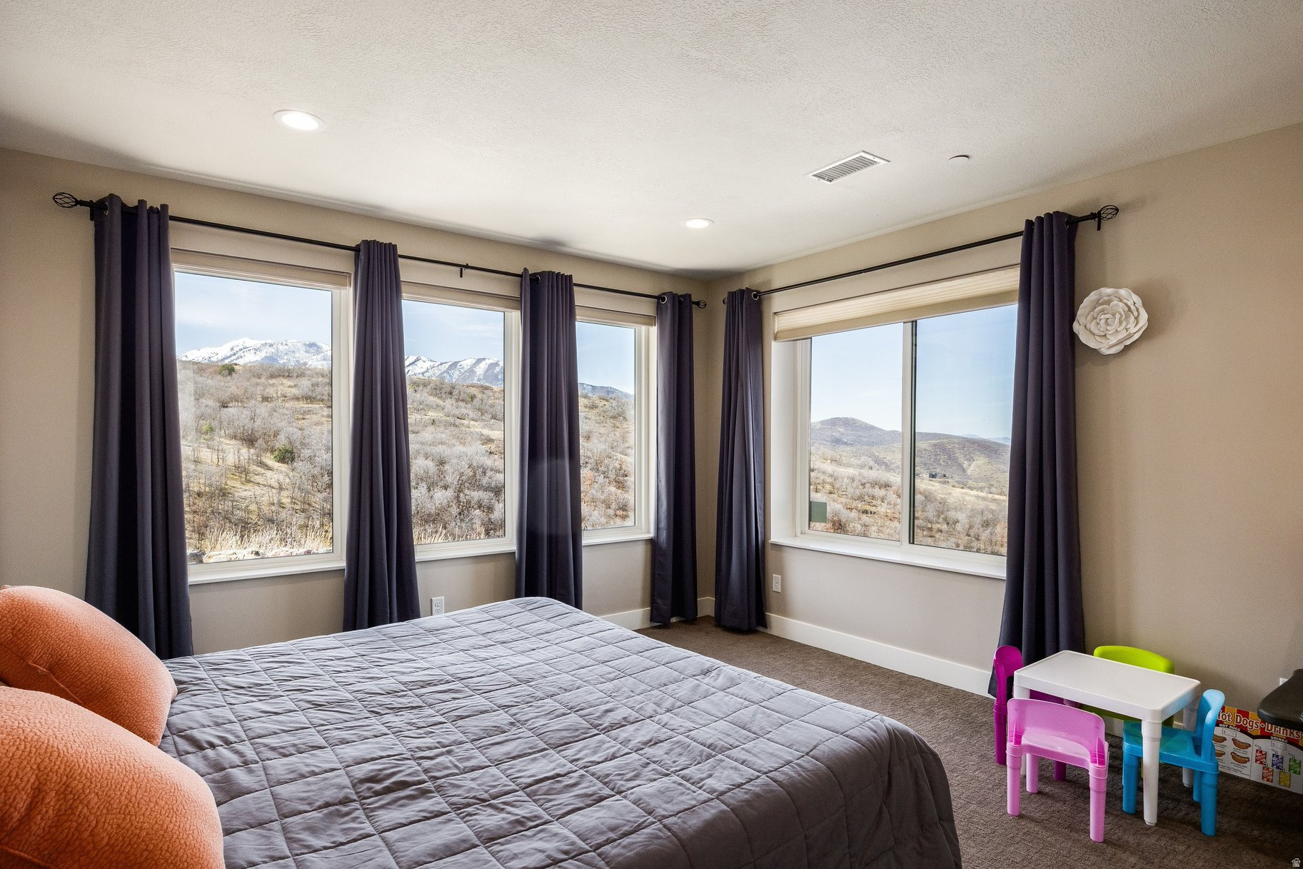 SUMMIT CREEK - Residential