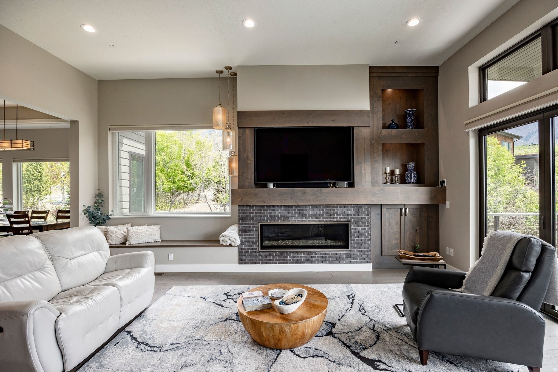 SUMMIT CREEK - Residential