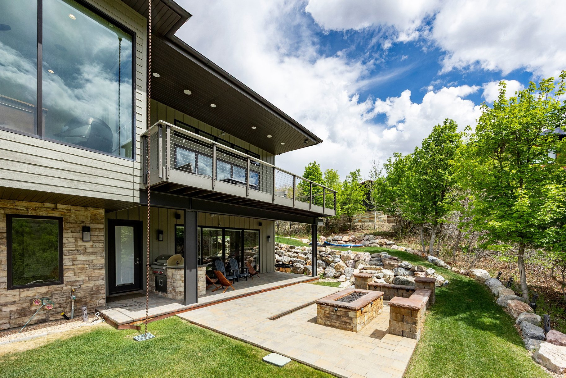 SUMMIT CREEK - Residential