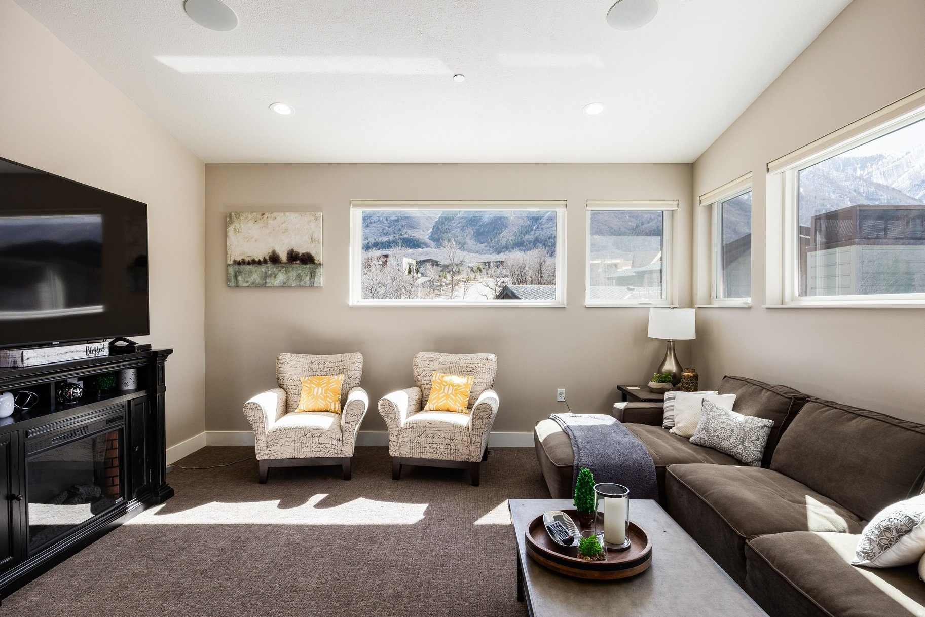 SUMMIT CREEK - Residential
